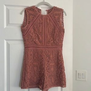 Alexis romper